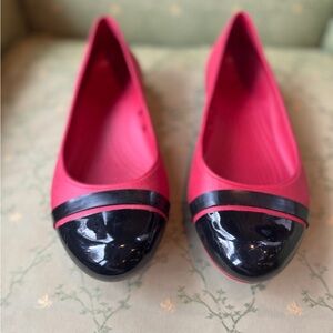 Croc Red and Black Cap Toe Brooklyn Ballet Flats